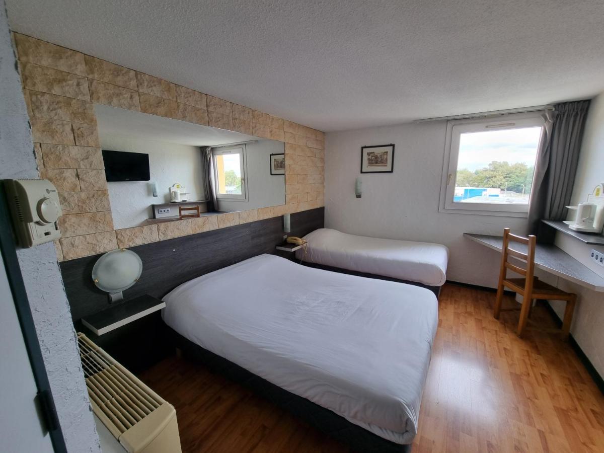 Hotel Restaurant Le Relais - Pau Nord Lons Экстерьер фото